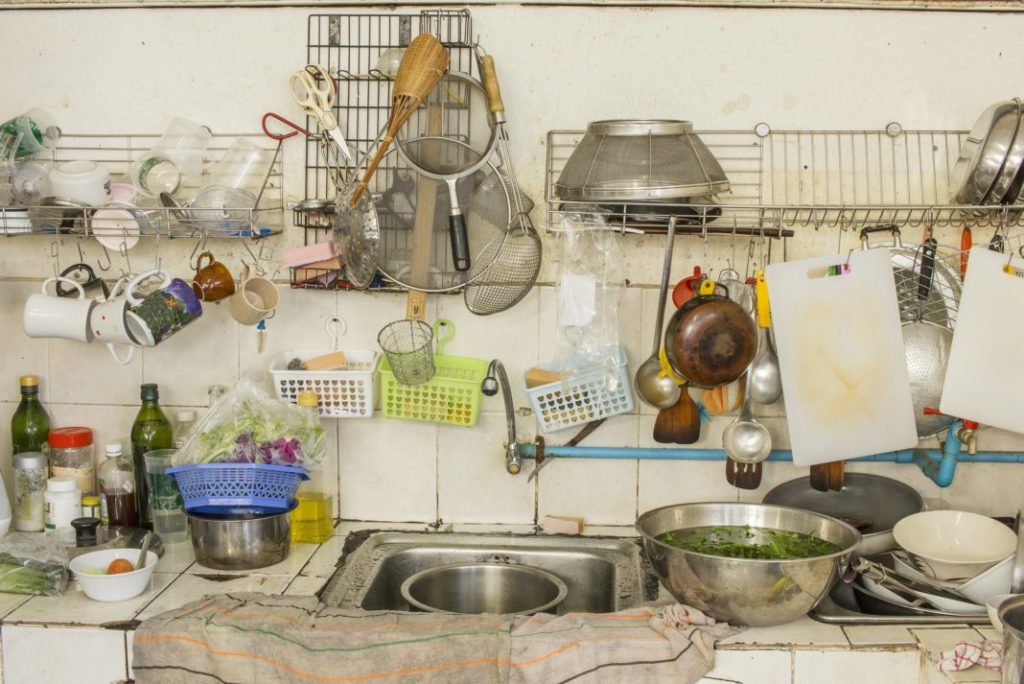 How to convert your kitchen Mess Free?