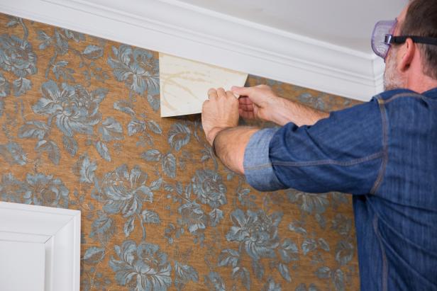 Tips To Efficiently Remove Wallpapers From Walls - Pep Up