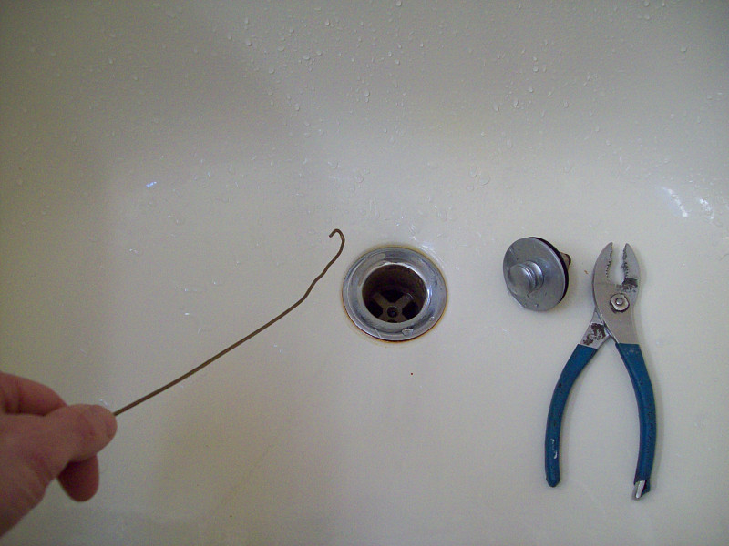 4 Simplest Ways To Unclog Drain Pipes, How To Best Unclog Bathtub Drain Pipe