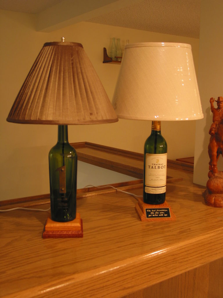 DIY wine bottle lamp