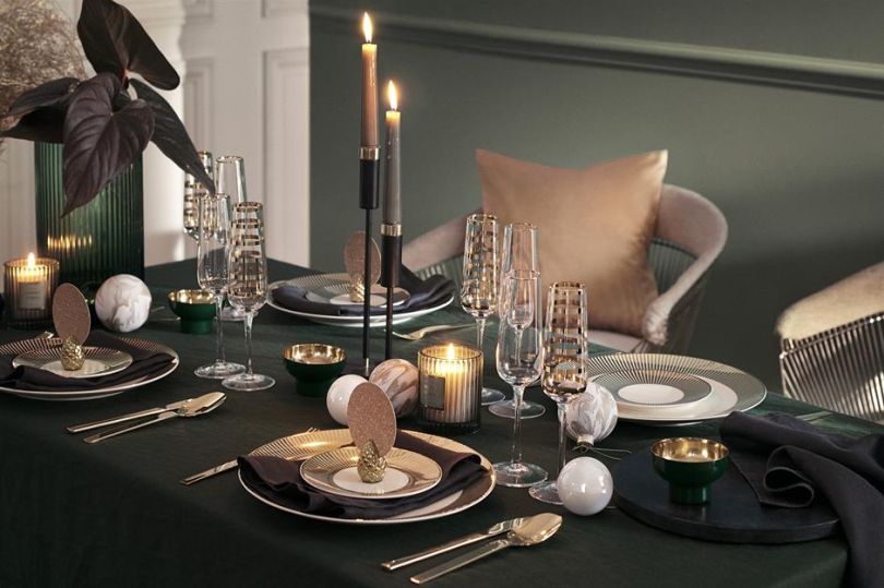 Creative Tabletop Christmas Decor