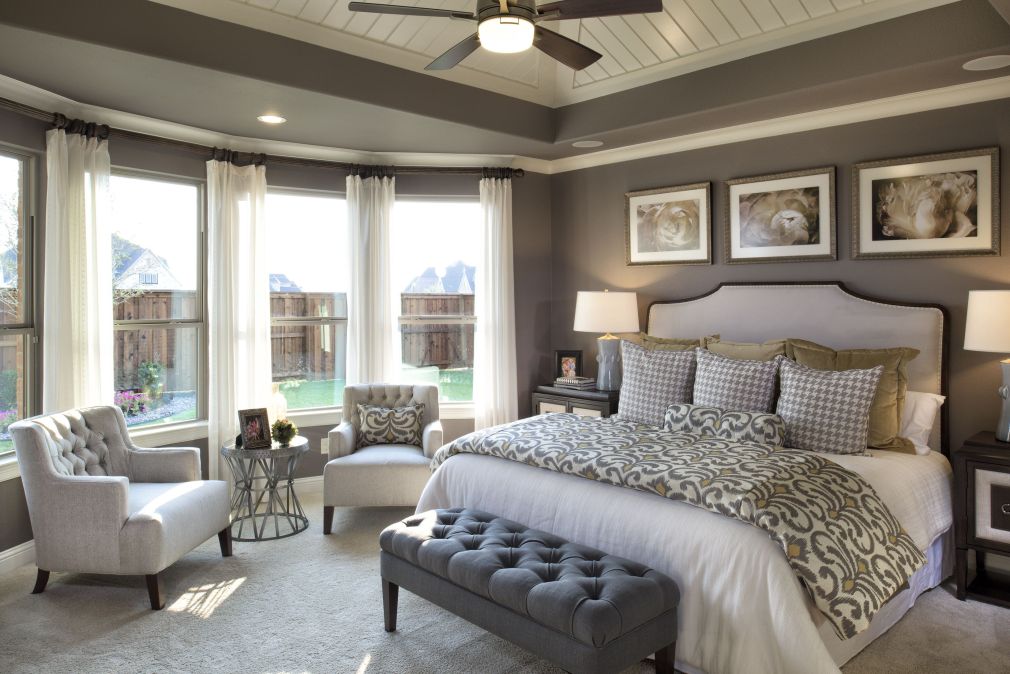 Ideas For Decorating A Master Bedroom And Bath
