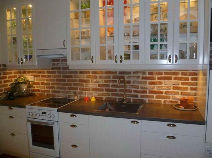 backsplash in the kitchen