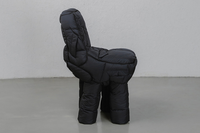 Yeon Jin-Yeong Reconstructs Padded Chairs_4