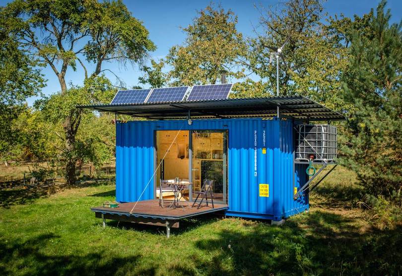 Shipping Container converted to Tiny House by Pin-Up Houses_1