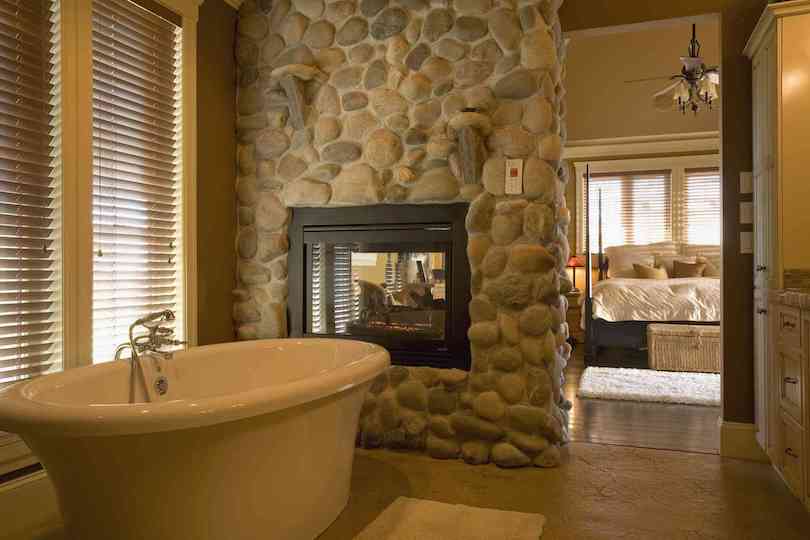 Two Sided Fireplaces For Your Spacious Homes Pep Up Home