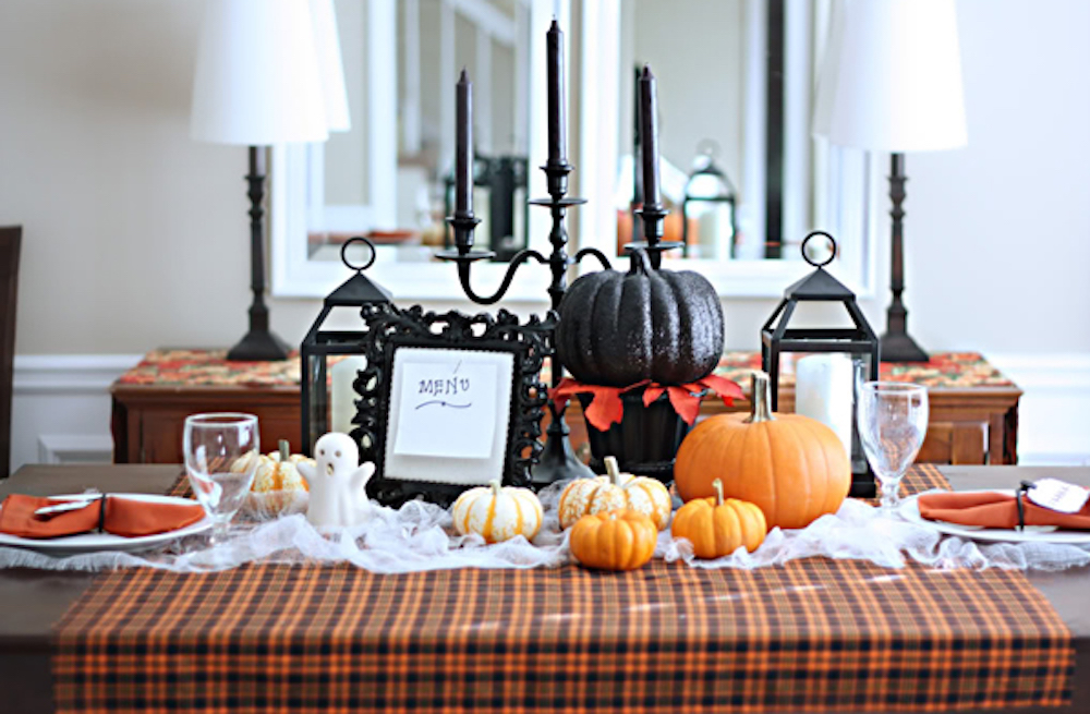 Elegant Halloween Party Dining Room Table