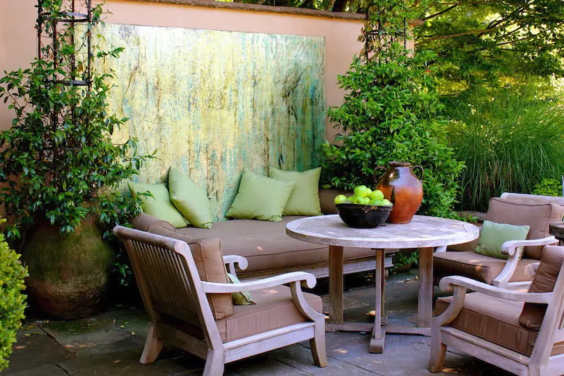 Traditional Arts For Outdoor Wall Decor Ideas