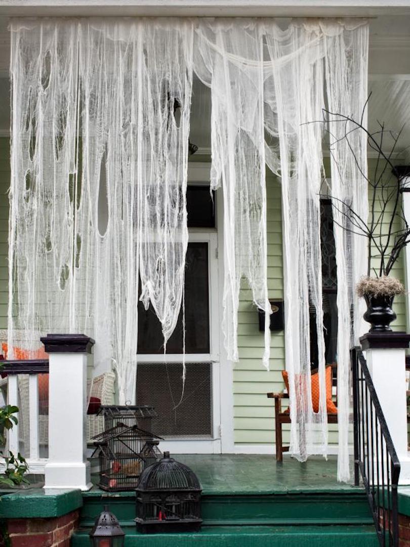 Ghostly Draperies - Outdoor Halloween Decoration Ideas