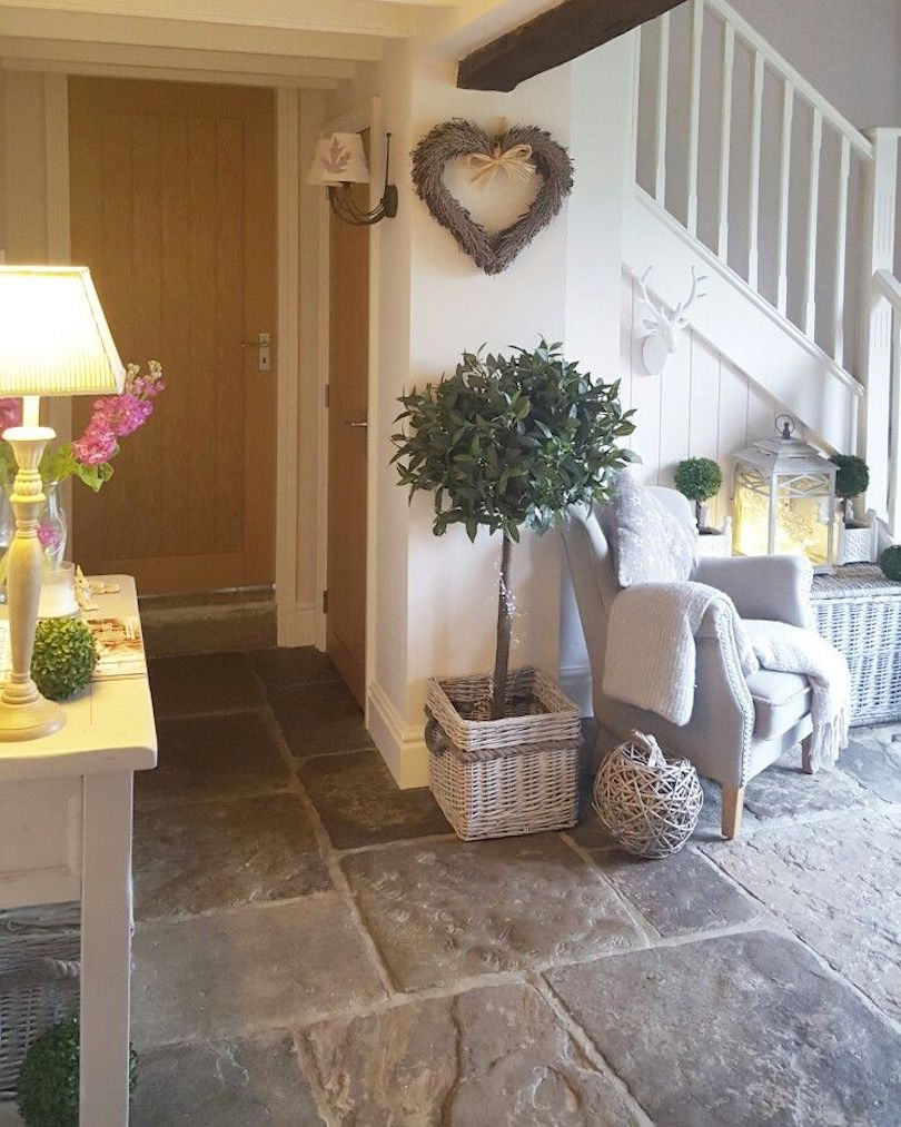 Entryway Decorating Ideas