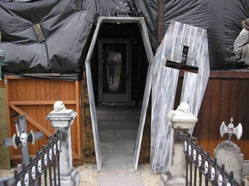 Coffin Halloween Door Decorations - halloween front door decorations