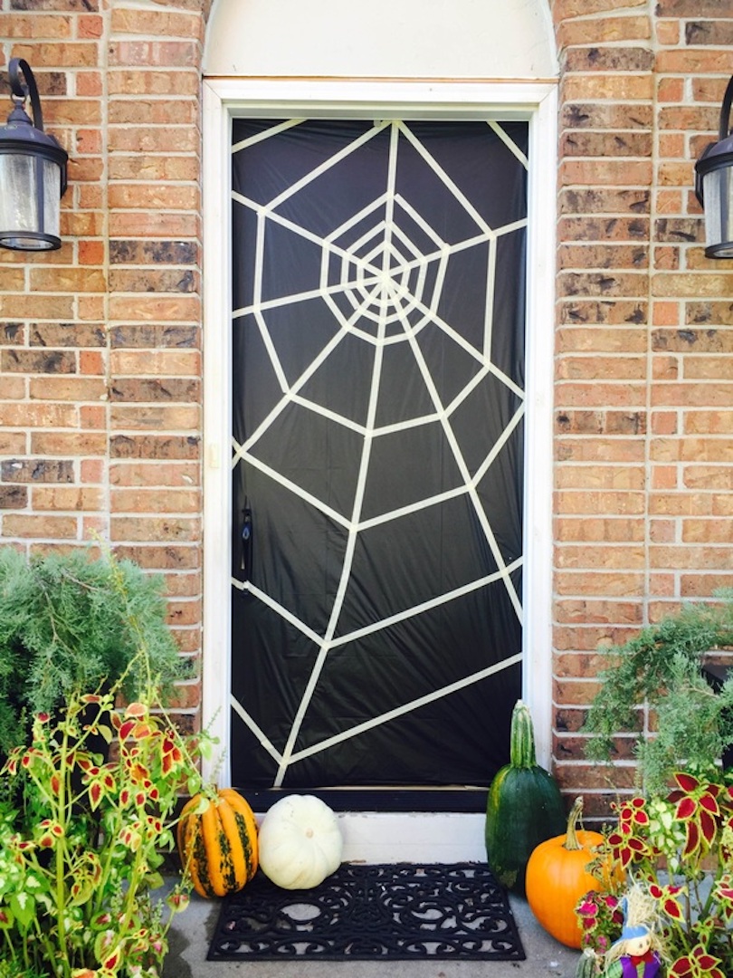Spiderweb Halloween Door Decorations - Awesome Halloween Front Door Decorations