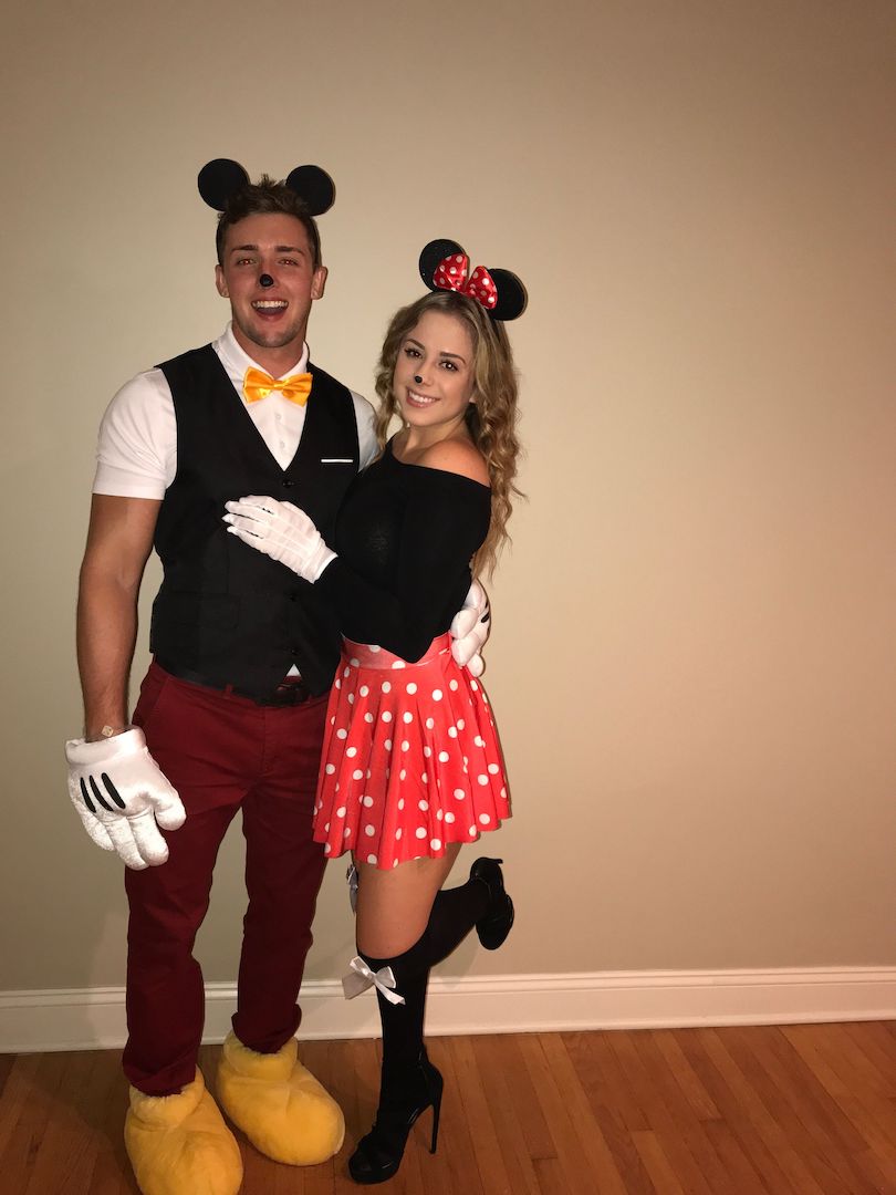 15 Couples Halloween Costumes To Steal The Show At The Party