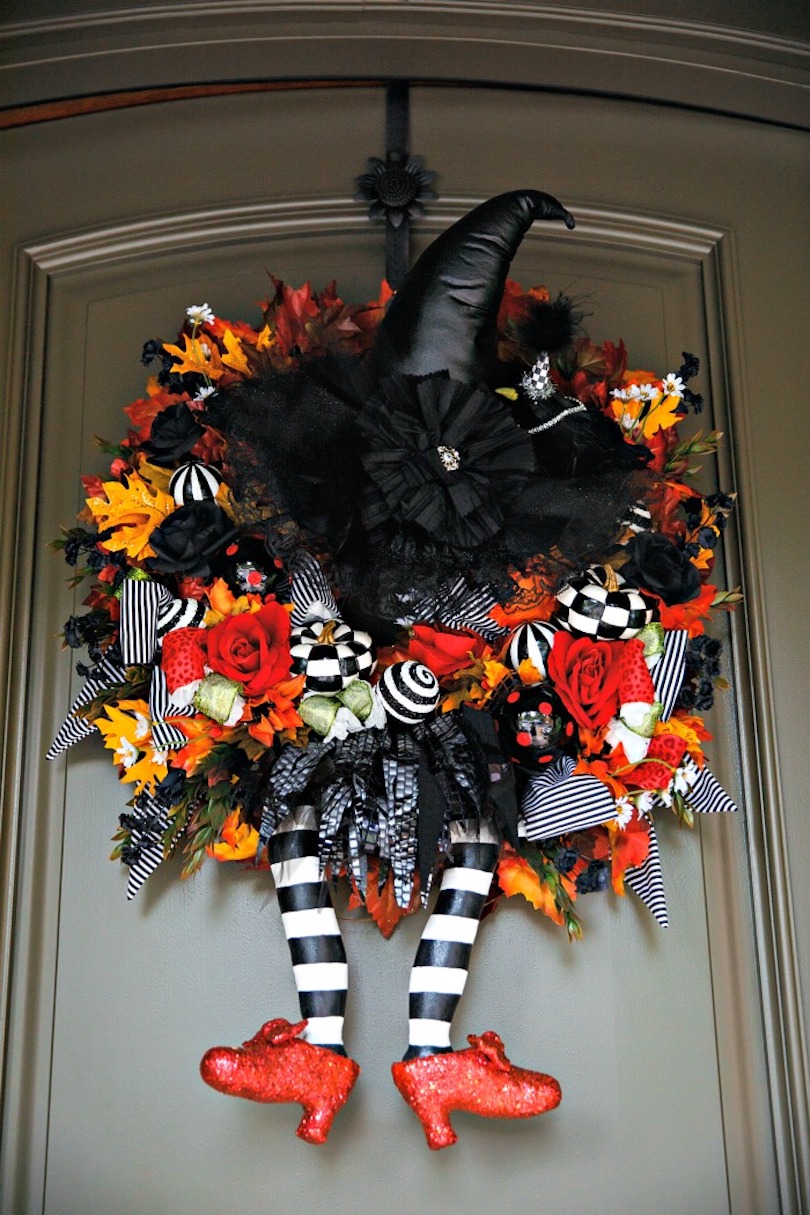Halloween Witch Wreath - Awesome Halloween Front Door Decorations