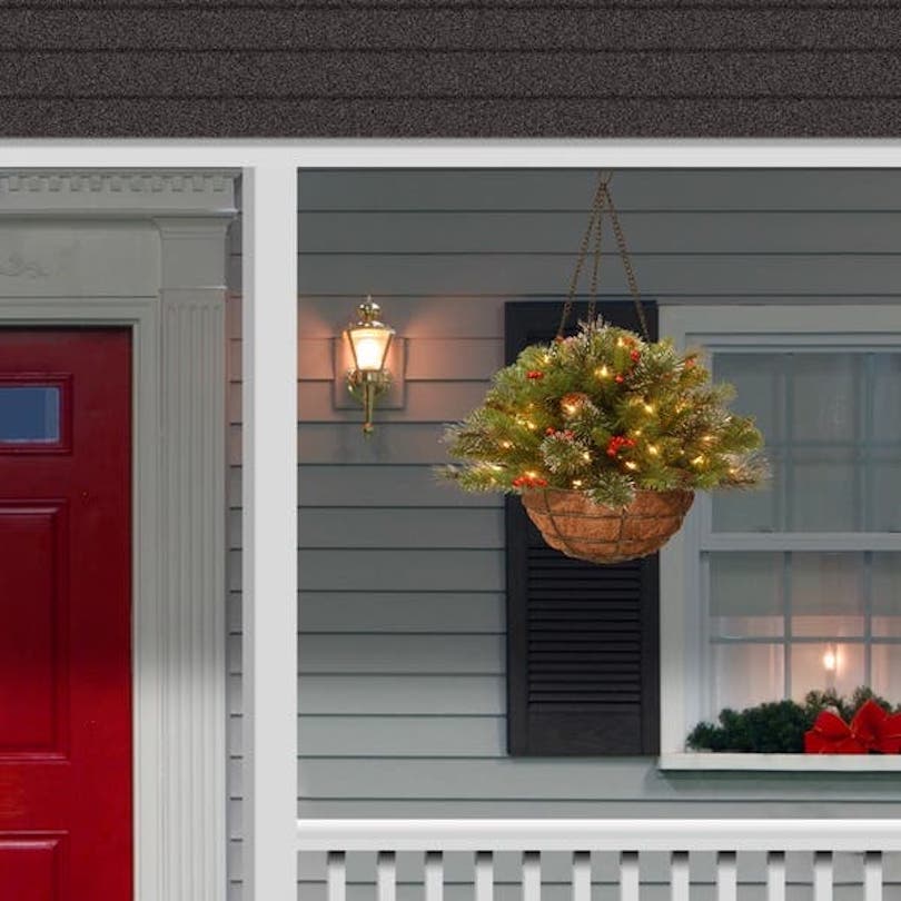 10 Outdoor Christmas Decorations