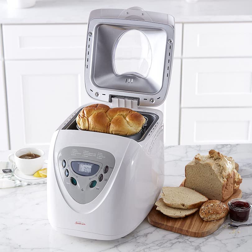 Best Bread Maker Black Friday Deals on Amazon in 2021