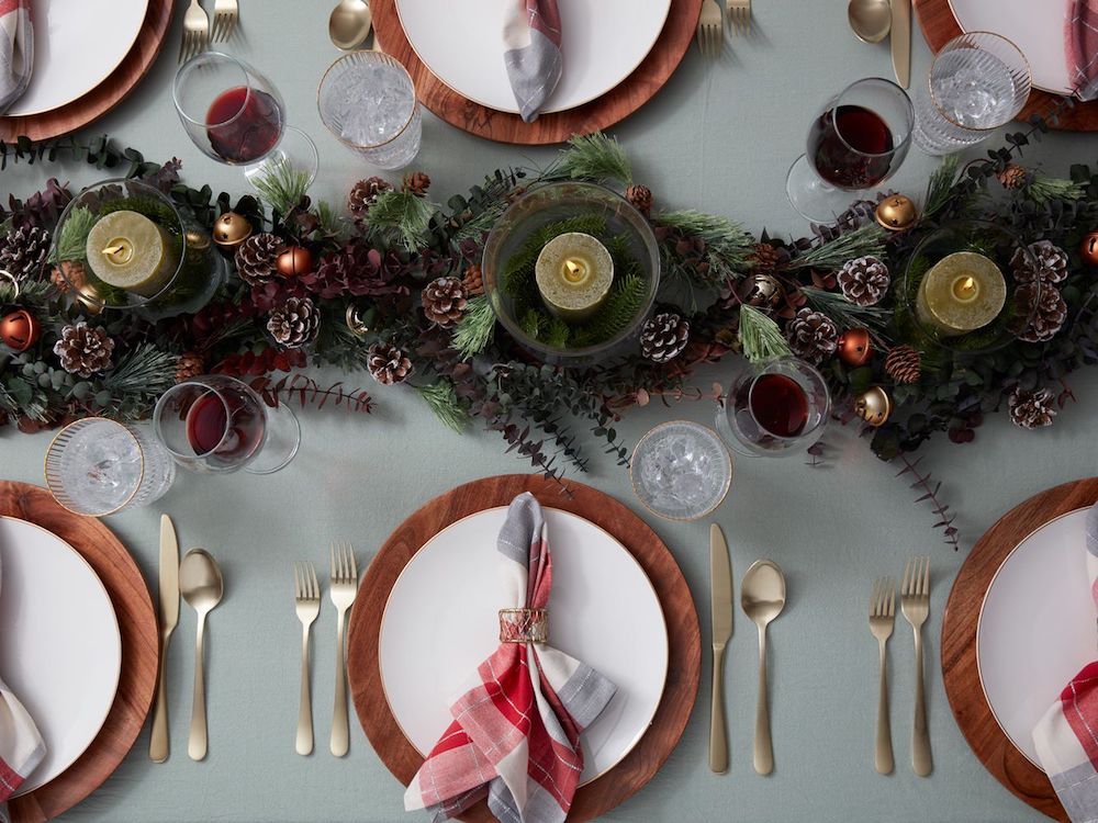 Tabletop Christmas Decor Ideas 