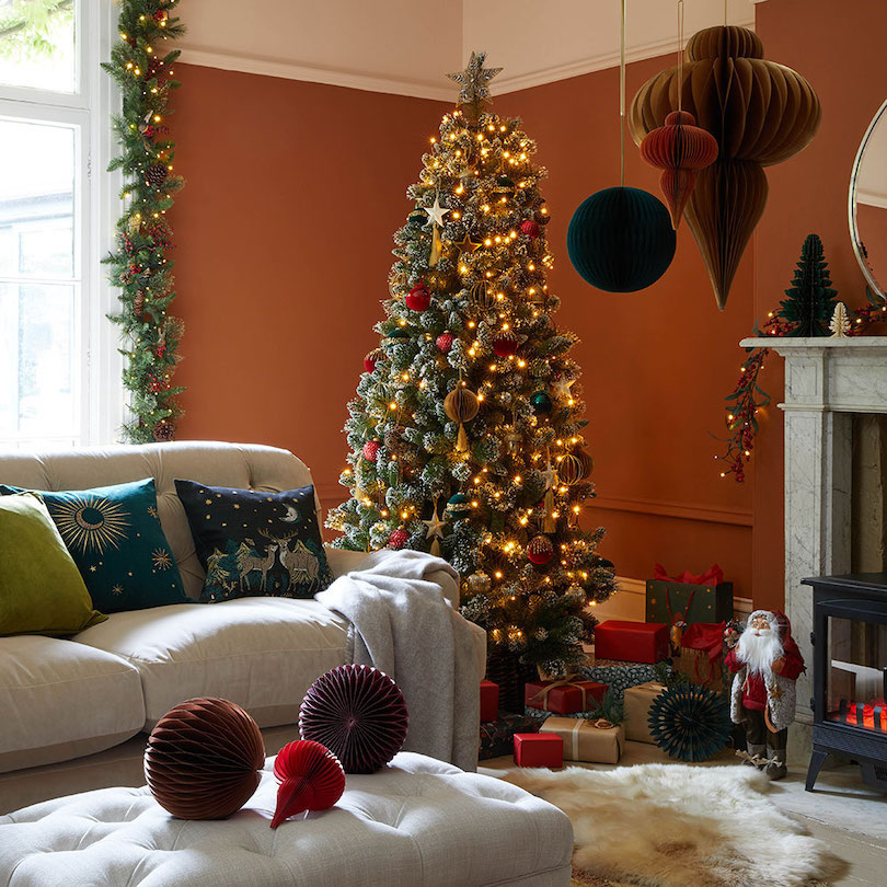 christmas living room decor ideas-pepuphome