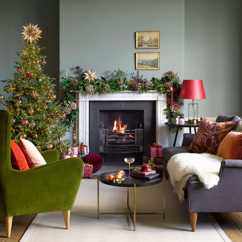 christmas living room decor ideas-pepuphome