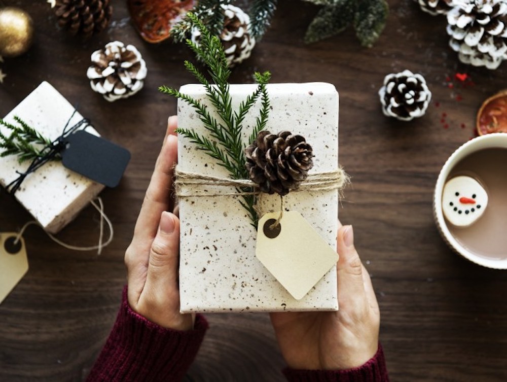 5 Sustainable Gift Ideas For Your Loved Ones This Holiday Season