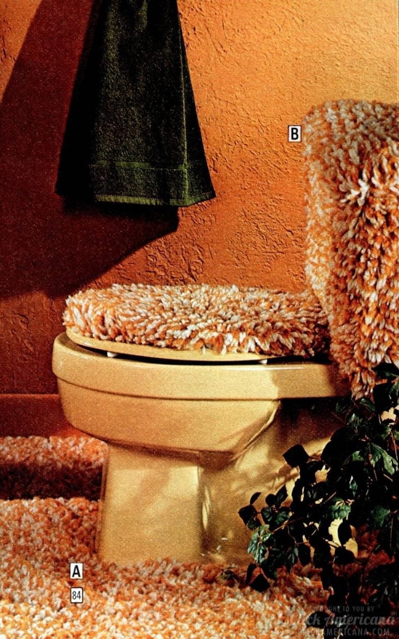 Vibrantly Fuzzy ‘70s Toilet Covers To Add Retro Touch Any Bathroom