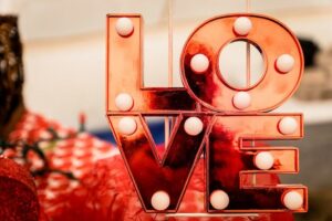 Valentine’s Day Home Decor Gift Ideas