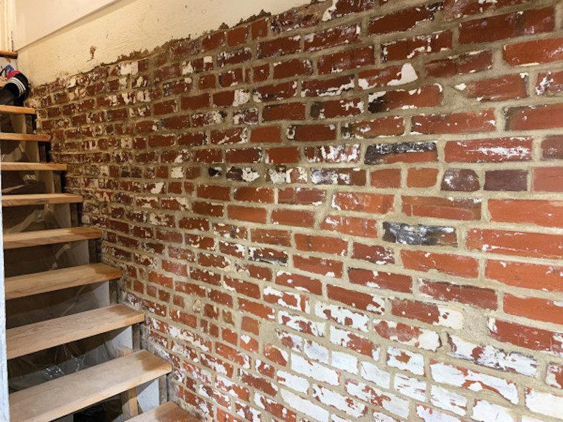 How to Repair Crumbling Red Bricks