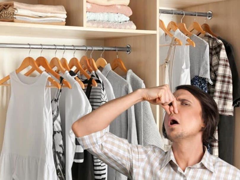 how to keep clothes smelling fresh in wardrobe