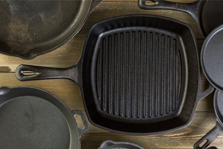 how to clean a cast iron skillet with burnt on the outside