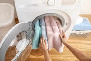 How to Wash Pillow in Washing Machine2