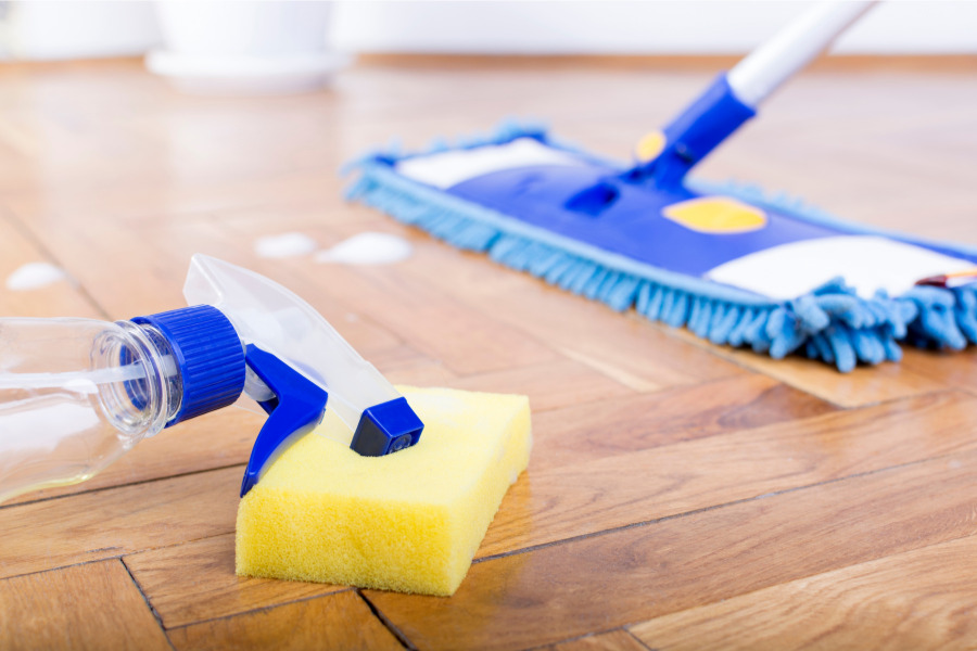 Laminate Floor Cleaning Solutions