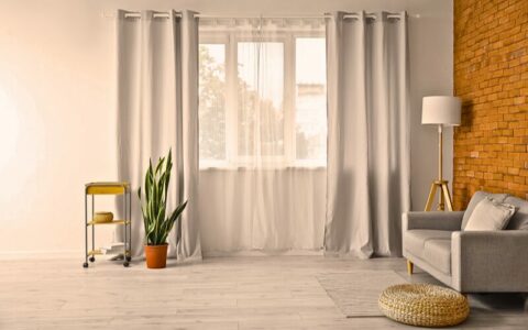 pictures of different ways to hang curtains